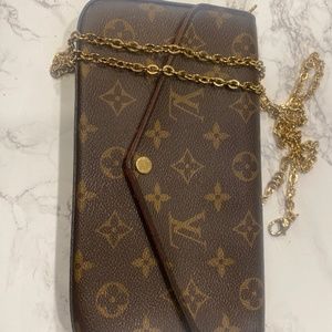 LV Felicie pochette